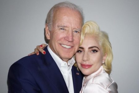 PRESIDENTE JOE BIDEN NOMEIA LADY GAGA COMO COPRESIDENTE DO COMITÊ DE ARTES E HUMANIDADES