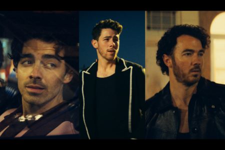 JONAS BROTHERS LANÇAM O VIDEO OFICIAL DE “WAFFLE HOUSE”