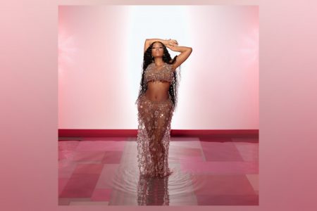 NICKI MINAJ APRESENTA O SINGLE “LAST TIME I SAW YOU”