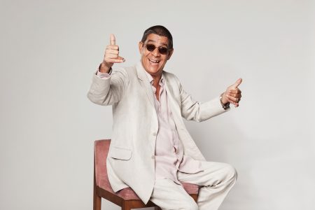 ZECA PAGODINHO CELEBRA 40 ANOS DE CARREIRA E 65 DE IDADE NESTE DOMINGO (4), COM SHOW INESQUECÍCEL NO ESTÁDIO DO ENGENHÃO