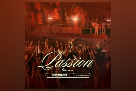 O grupo One Service conta com a colaboração do cantor Júlio César no single e clipe de “Ele Vem”