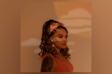 A cantora Ana Cacimba disponibiliza a música “EFEITO”