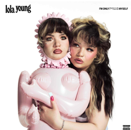 Lola Young lança novo single, “d£aler”
