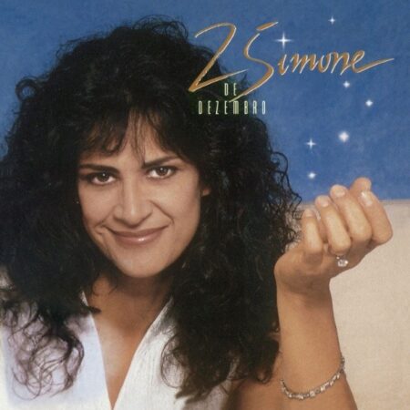 Álbum natalino de Simone comemora 30 anos e a cantora interage com os fãs em seu site oficial. A partir do hit “Então é Natal”, faz um movimento da pergunta proposta na canção: “Então, o que você fez?”