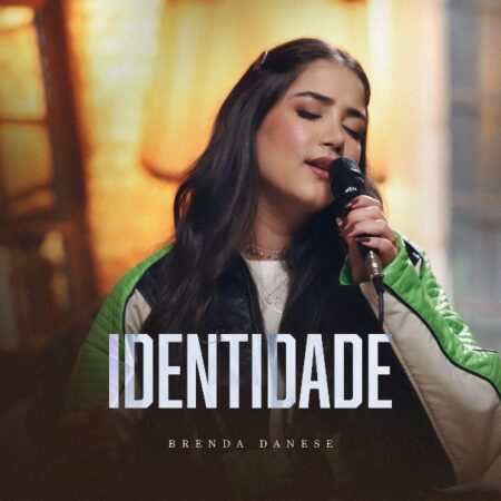 A jovem Brenda Danese apresenta “Identidade”, seu primeiro álbum