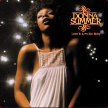 Universal Music Brasil revela, em exclusividade digital, cena do filme “O Agente Secreto”, com hit clássico de Donna Summer na trilha sonora