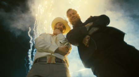 Jelly Roll e Carín León apresentam o videoclipe de “Ligther”, faixa que integra o álbum oficial da FIFA WORLD CUP 2026™