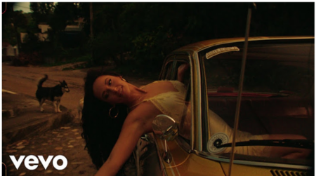 Kacey Musgraves disponibiliza o videoclipe oficial de “Mexico Honey”