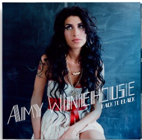 Vinte anos do clássico álbum “Back to Black”, de Amy Winehouse, são celebrados  com uma nova edição