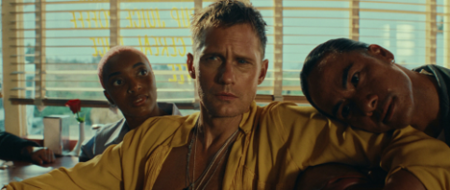 THE ROLLING STONES LANÇAM VIDEOCLIPE DE “MR CHARM”, ESTRELADO POR ALEXANDER SKARSGÅRD